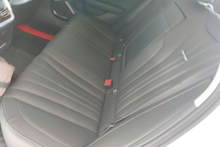 红旗H5 2024款 1.5T DCT智联旗韵版中控内饰21