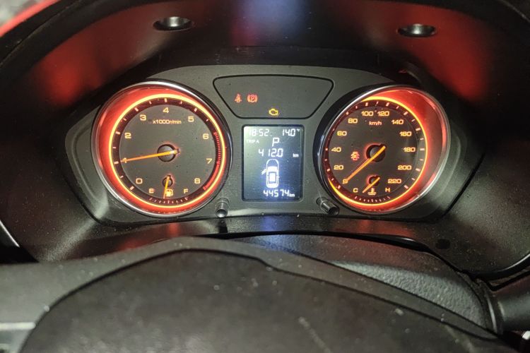 汉腾汽车 汉腾X5 2018款 1.5T CVT豪华版中控内饰14