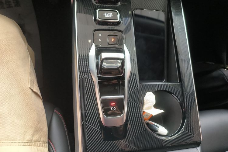 广汽传祺 影酷 2022款 1.5T 超新星版中控内饰18