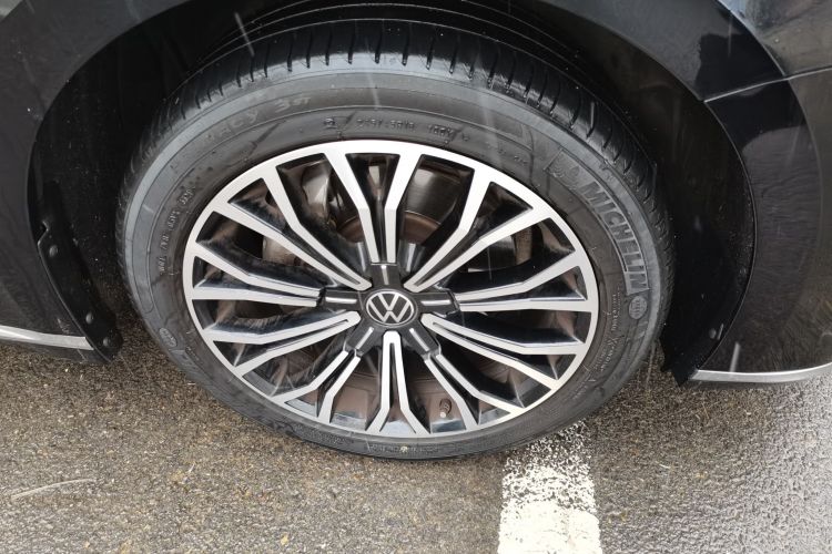 大众 辉昂 2021款 380TSI 豪华版车身外观10