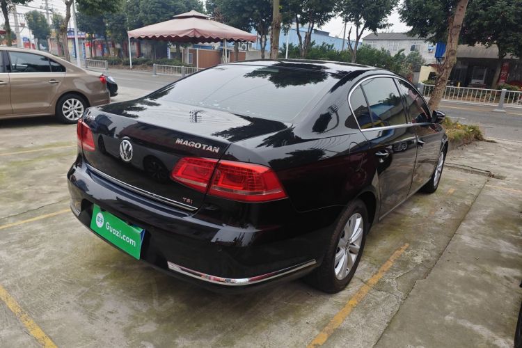 大众 迈腾 2015款 改款 2.0TSI 豪华型车身外观7