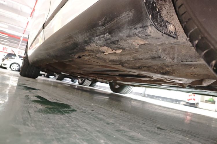 雪铁龙C5 2017款 350THP 自动舒适型局部细节9002