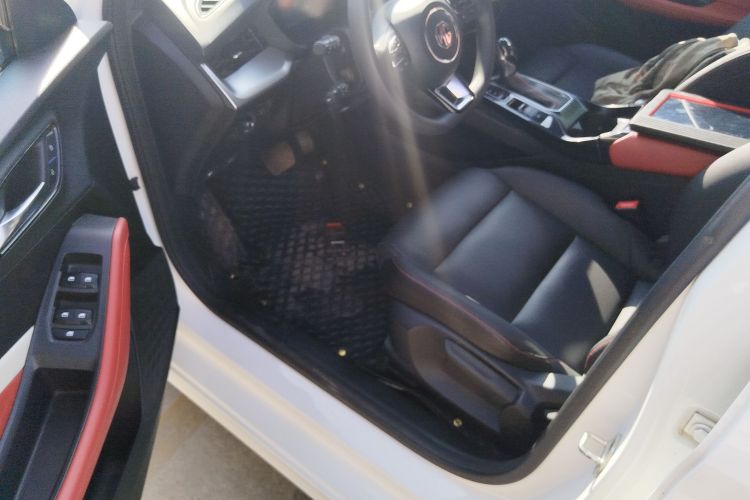 名爵 MG5 2022款 180DVVT CVT青春豪华版中控内饰20