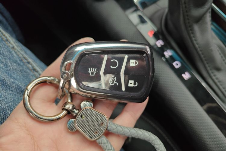 凯迪拉克XTS 2018款 28T 精英型中控内饰7001