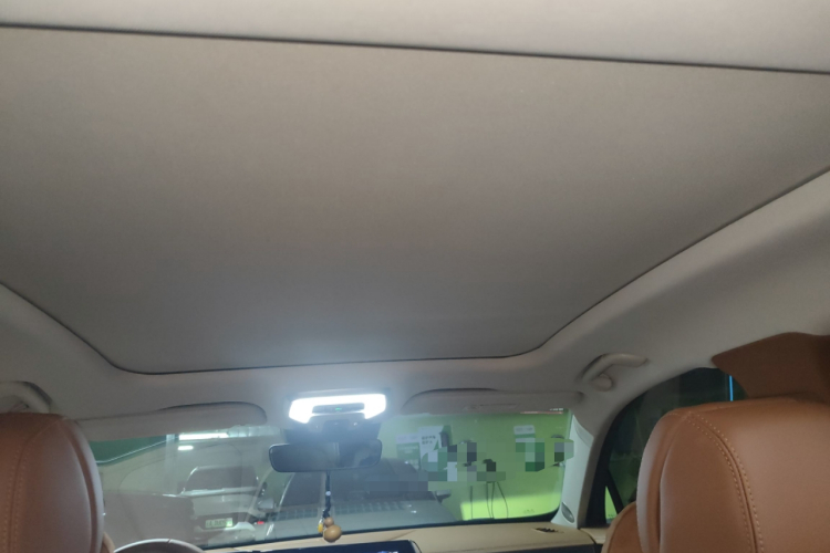 红旗H9 2025款 2.0T 两驱旗享豪华商务版 5座中控内饰22