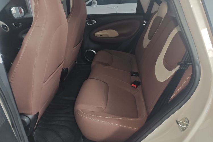 五菱汽车 五菱缤果 2024款 203km 轻享款中控内饰21