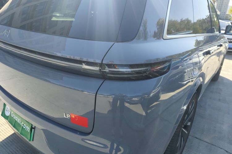 理想汽车 理想L8 2025款 Pro 智能焕新版车身外观9