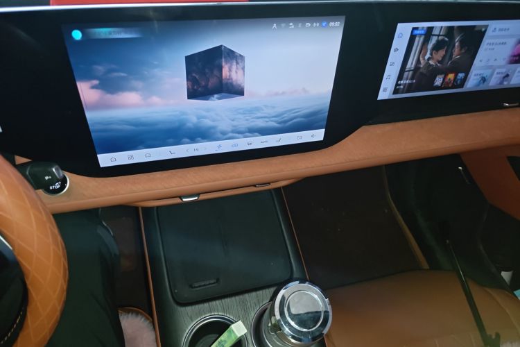 长安CS75 PLUS 2025款 第四代 1.5T 新蓝鲸 智慧旗舰型中控内饰16