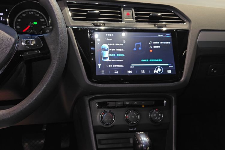 大众 途观L 2017款 330TSI 自动两驱风尚版局部细节16