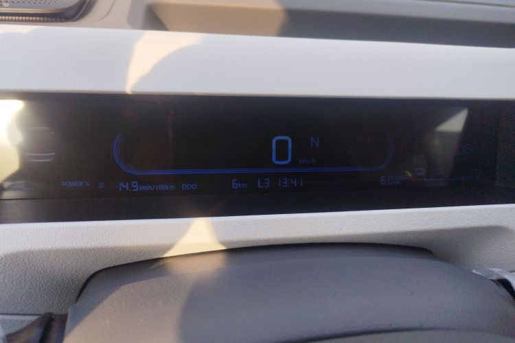 吉利银河 2024款 熊猫mini 200km 耐力熊中控内饰14