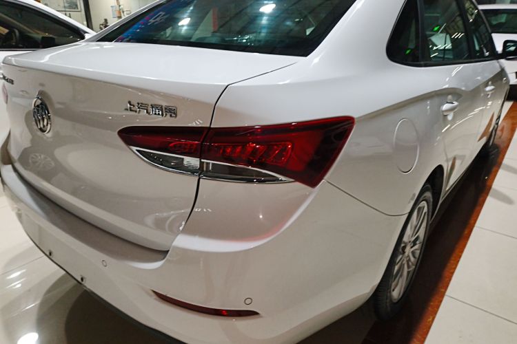 别克 英朗 2021款 改款 典范 1.5L 自动精英型车身外观6001