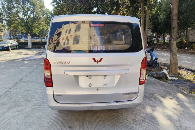 五菱汽车 五菱荣光V 2016款 1.5L标准型车身外观6004