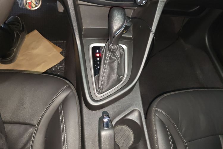 别克 英朗 2018款 18T 自动精英型中控内饰18