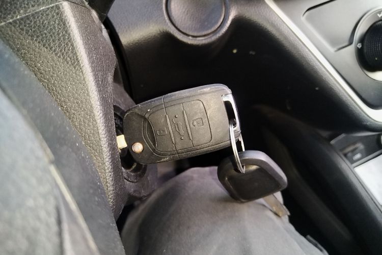 五菱汽车 五菱宏光S3 2019款 1.5L 手动标准型 国VI中控内饰7001