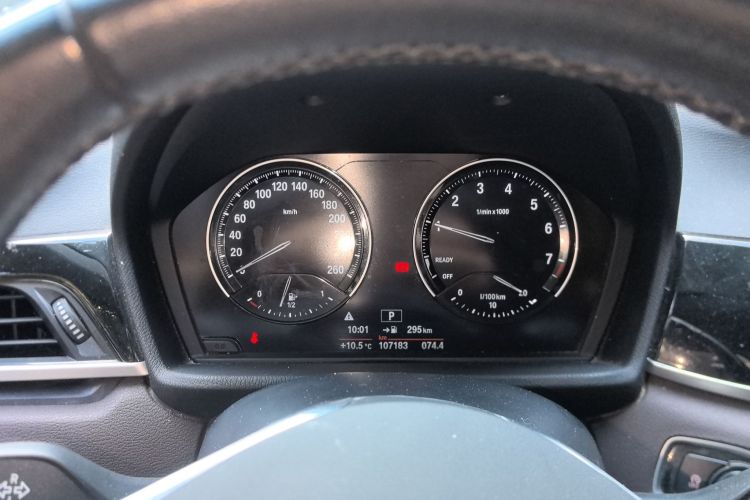 宝马X1 2020款 sDrive20Li 时尚型中控内饰14