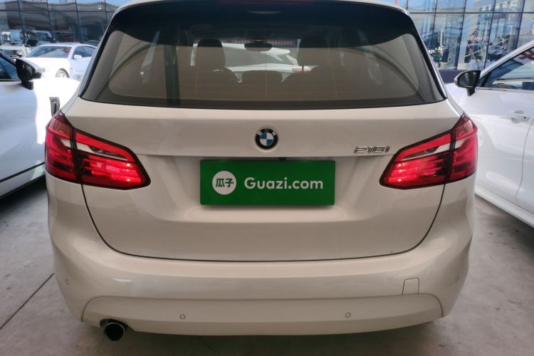 宝马2系旅行车(进口) 2015款 218i 领先型车身外观6