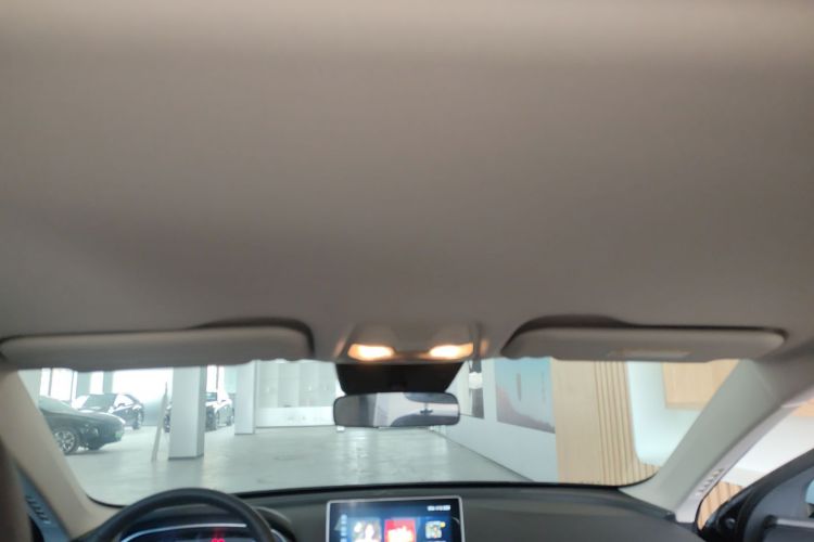 红旗E-QM5 2023款 改款 基础出行版局部细节22