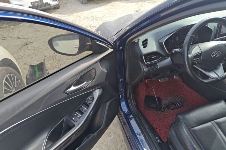 现代 菲斯塔 2019款 280TGDi 智享版 国VI中控内饰20