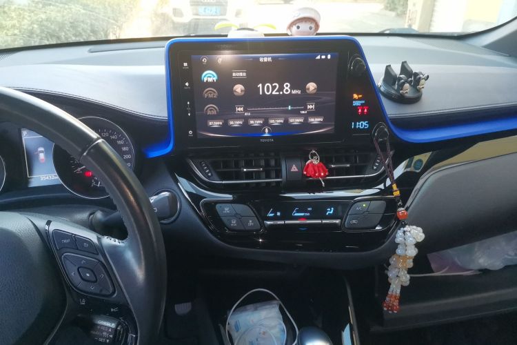 丰田 奕泽IZOA 2018款 2.0L 奕驰版 国VI中控内饰16