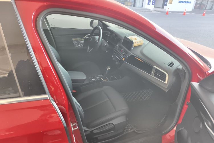 宝马1系 2019款 118i 时尚型局部细节9005