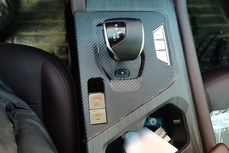 捷途X90 PLUS 2024款 1.6TD DCT别墅PRO 7座中控内饰18