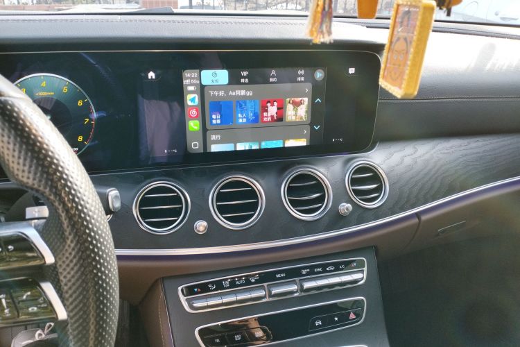 奔驰E级(进口) 2021款 改款 E 300 运动版中控内饰16