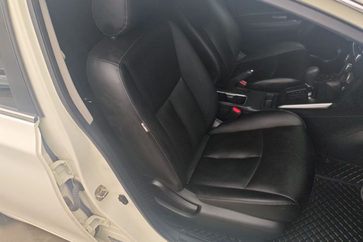 日产 轩逸 2021款 经典 1.6XL CVT豪华版局部细节41