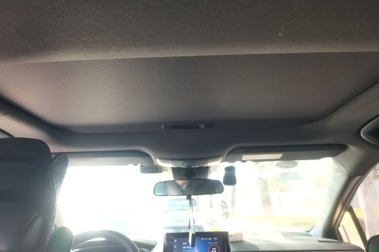 丰田 雷凌 2021款 185T CVT豪华版中控内饰22