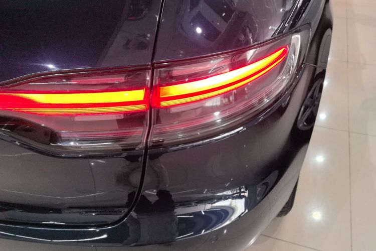 保时捷 2020款 Macan 2.0T车身外观6006