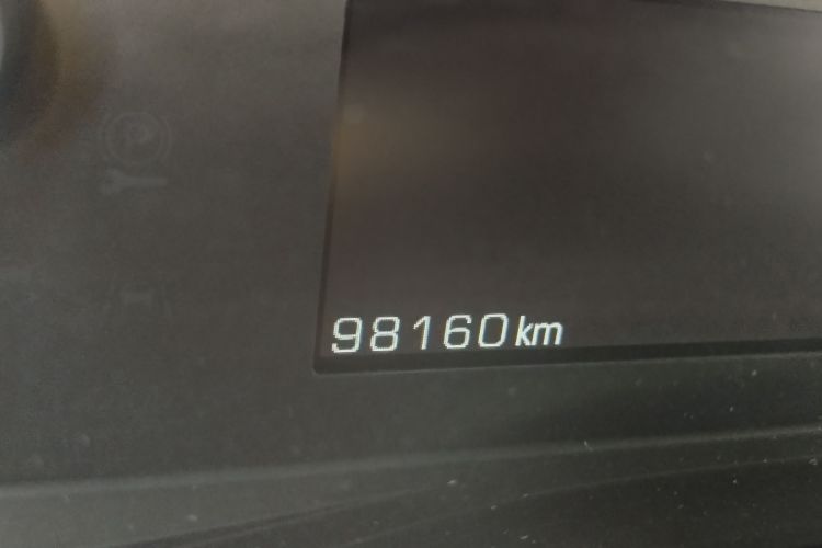 凯迪拉克XT5 2018款 28E 四驱技术型中控内饰15