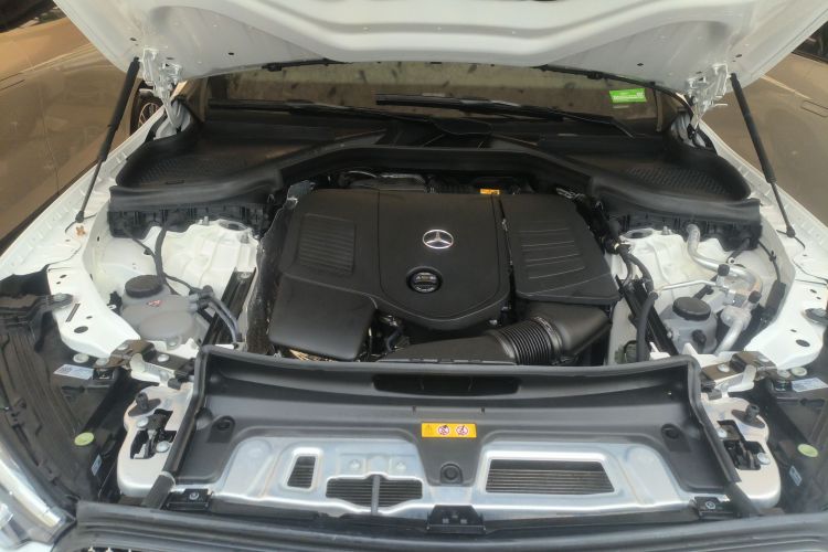 奔驰GLC 2023款 GLC 300 L 4MATIC 动感型 5座局部细节24