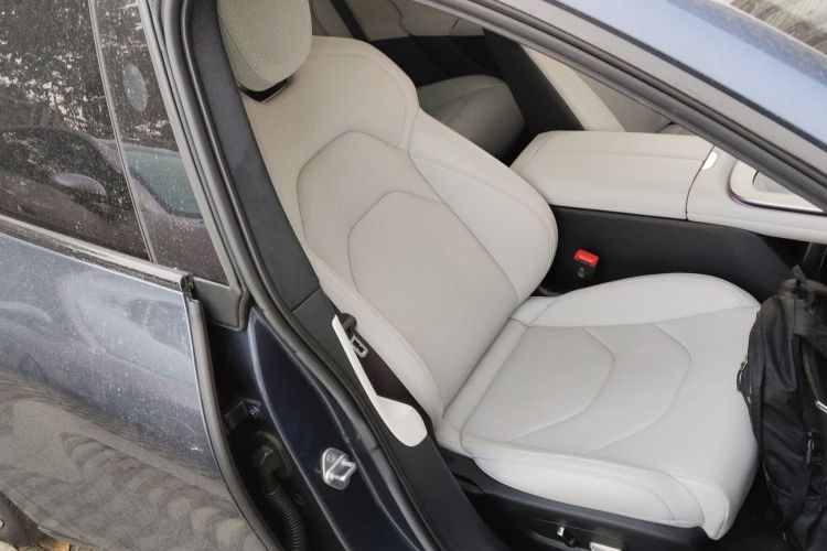 小米汽车 小米SU7 2024款 四驱超长续航高阶智驾Max版局部细节41