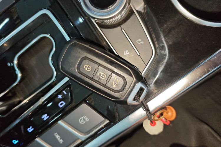 福特 领界 2019款 EcoBoost 145 CVT尊领型PLUS 国V中控内饰11