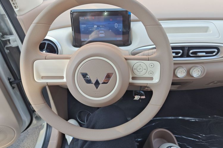 五菱汽车 宏光MINIEV 2025款 四门版 进阶款中控内饰13