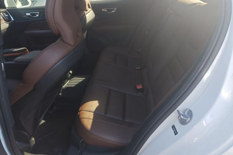 沃尔沃S60 2024款 B4 智远豪华版中控内饰21