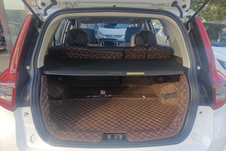 吉利汽车 远景X6 2018款 1.4T CVT 4G互联豪华型机舱底盘23