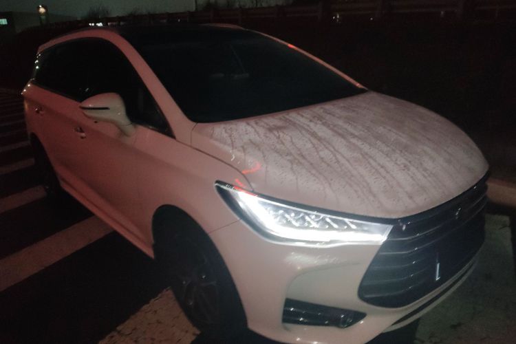 比亚迪 宋MAX 2017款 1.5T 自动智联精英型 7座车身外观3