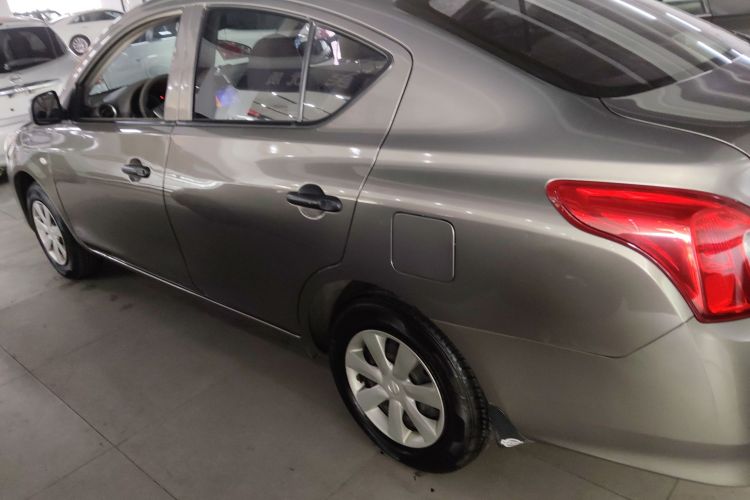 日产 阳光 2015款 1.5XE CVT舒适版车身外观6003