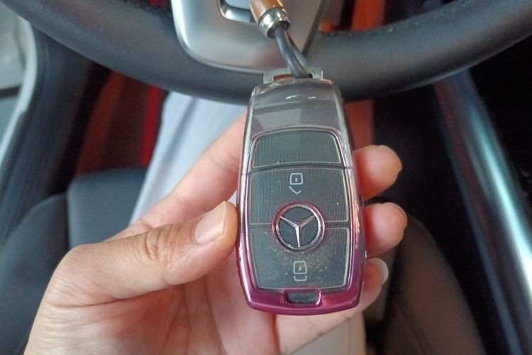 奔驰GLA 2023款 GLA 200中控内饰7001