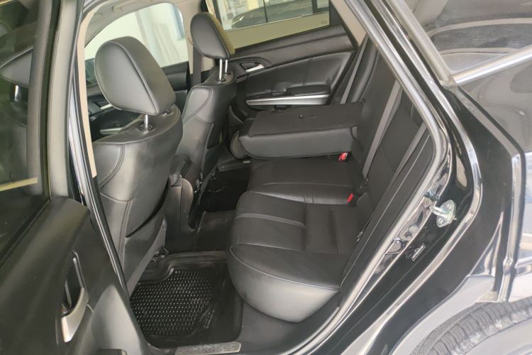 本田 歌诗图 2014款 2.4L 豪华导航版中控内饰7004