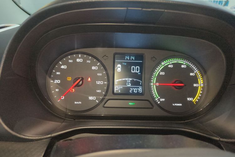 荣威 科莱威CLEVER 2022款 311km元气啵啵版中控内饰14