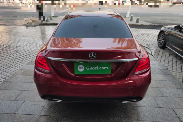 奔驰C级 2018款 C 180 L 时尚型运动版车身外观6