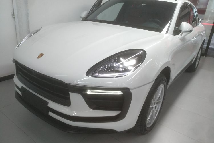 保时捷 2022款 Macan 2.0T车身外观1