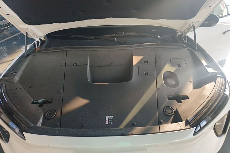 蔚来ES6 2024款 75kWh机舱底盘24