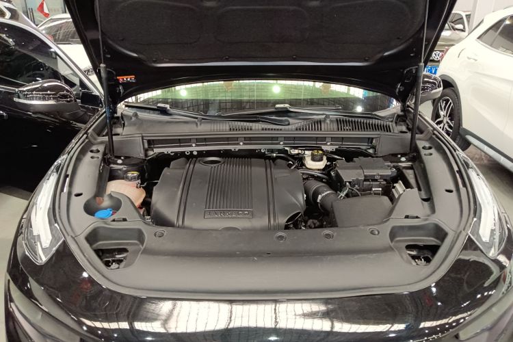 领克03 2022款 1.5TD DCT劲Plus机舱底盘24