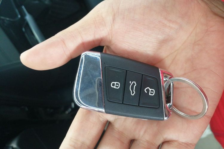 大众 帕萨特 2024款 280TSI 商务版中控内饰7001