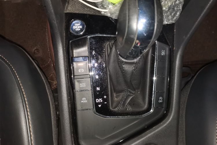 大众 途岳 2019款 280TSI 两驱豪华版 国V中控内饰18