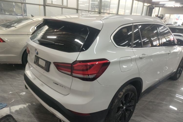 宝马X1 2020款 sDrive20Li 时尚型车身外观7