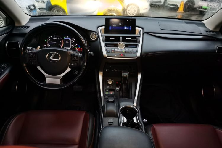 雷克萨斯NX 2015款 200t 全驱 锋尚版中控内饰12
