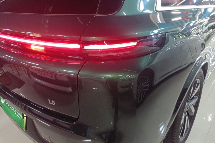 理想汽车 理想L8 2023款 Pro车身外观9